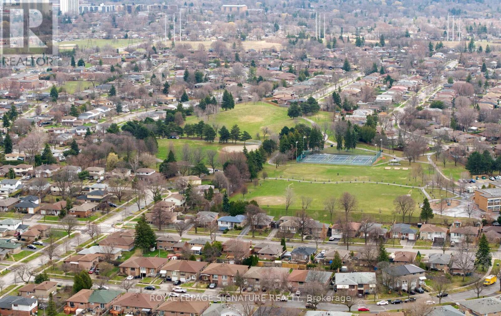 705 - 8 Lee Centre Drive, Toronto, Ontario  M1H 3H8 - Photo 44 - E12998422