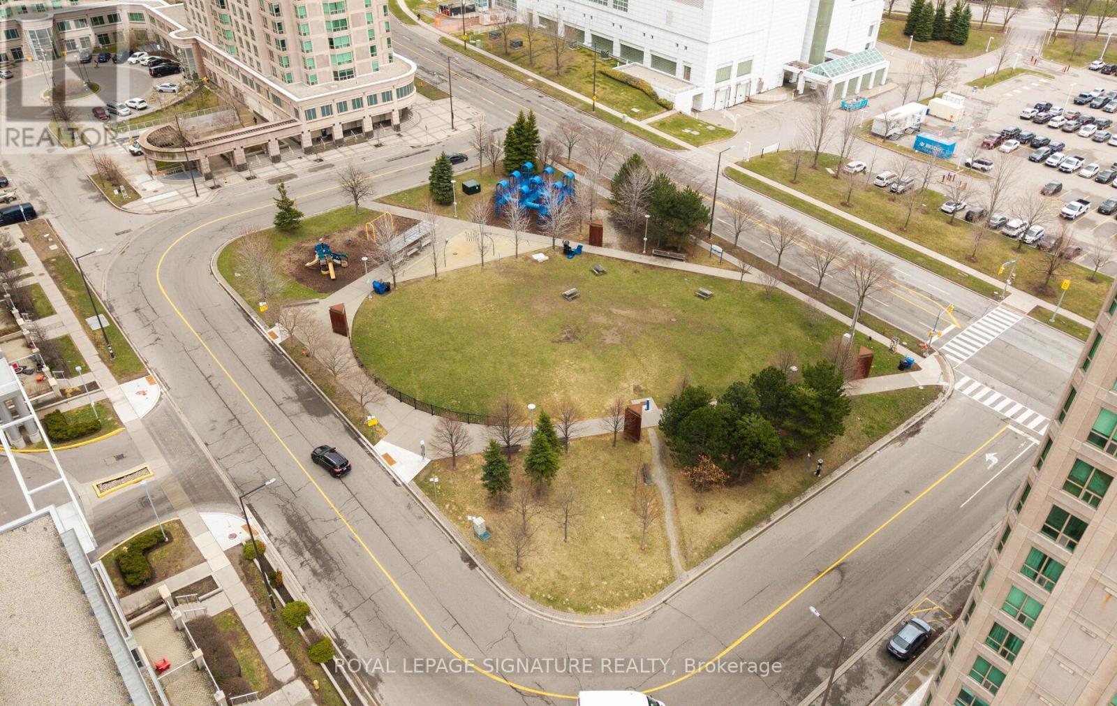 705 - 8 Lee Centre Drive, Toronto, Ontario  M1H 3H8 - Photo 47 - E12998422