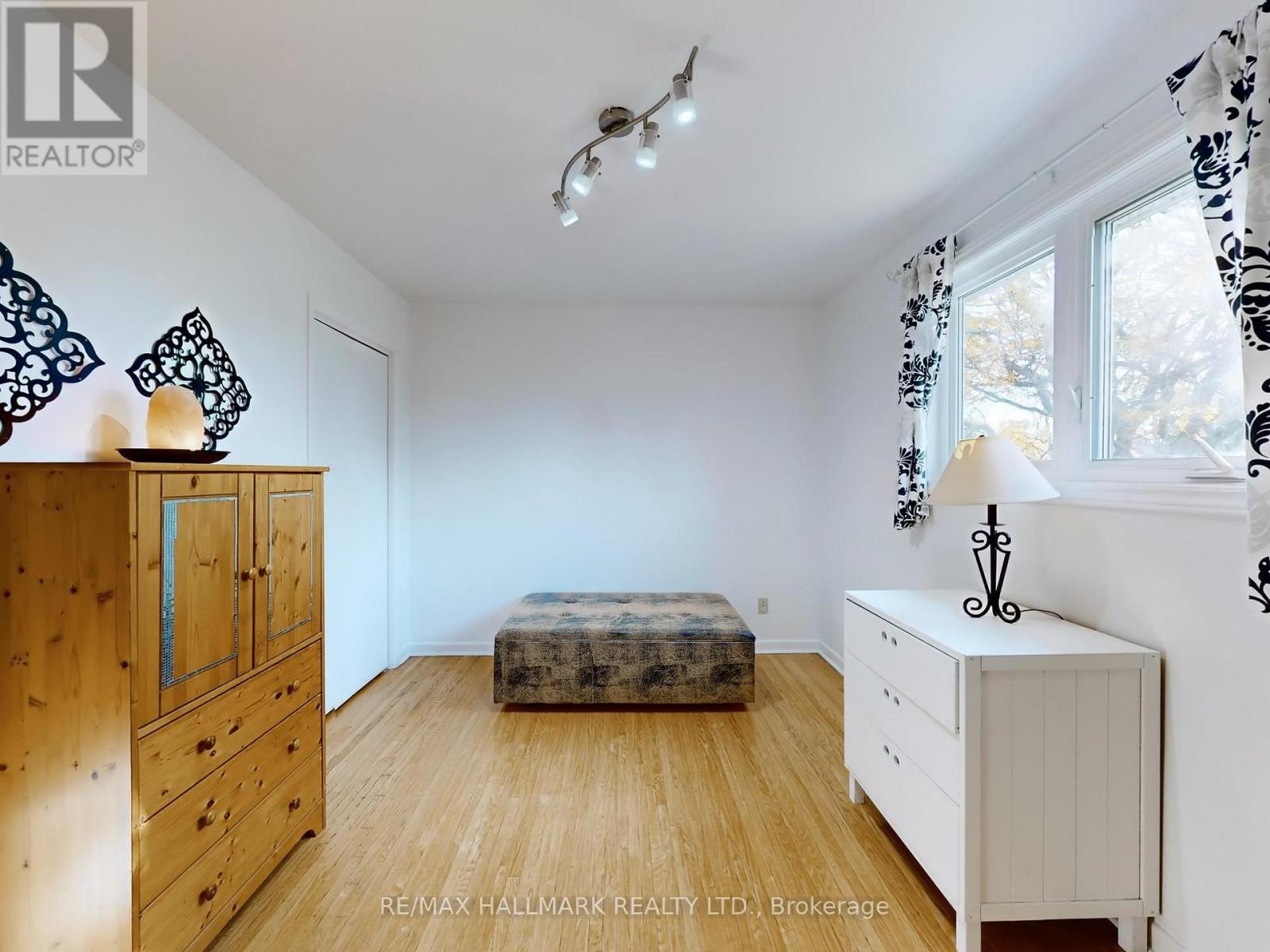 5193 Aurora Road, Whitchurch-Stouffville, Ontario  L4A 7X4 - Photo 23 - N12998240