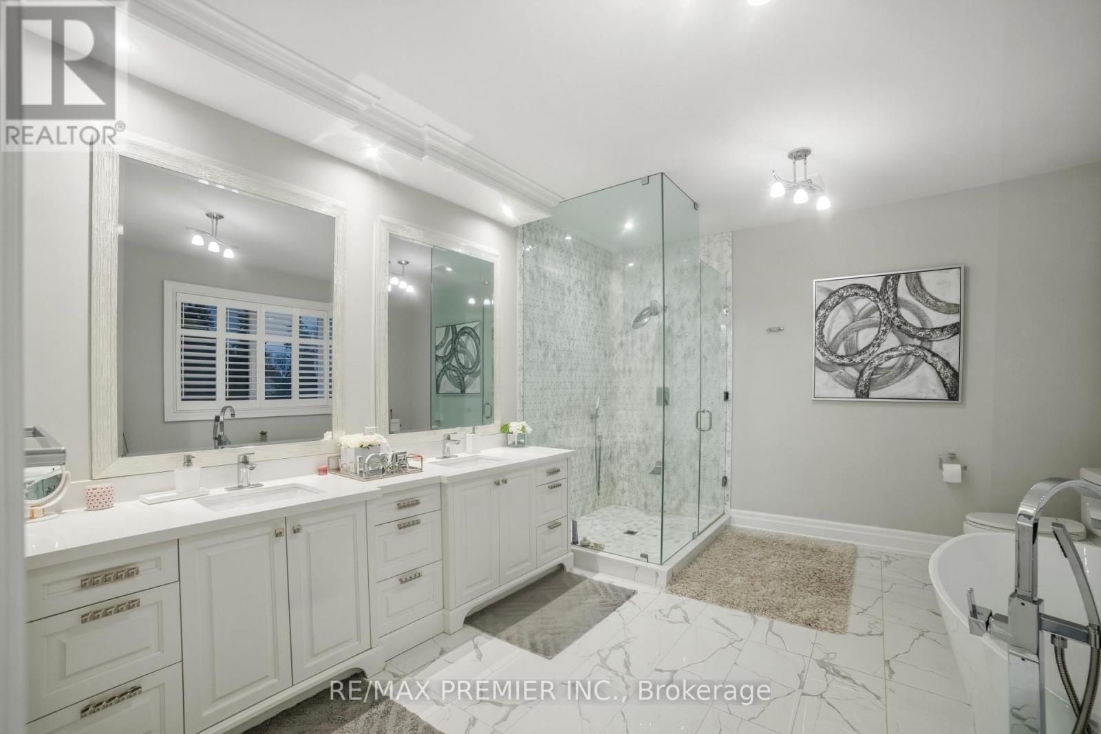 2180 King Vaughan Road, Vaughan, Ontario  L6A 2A7 - Photo 37 - N12998332