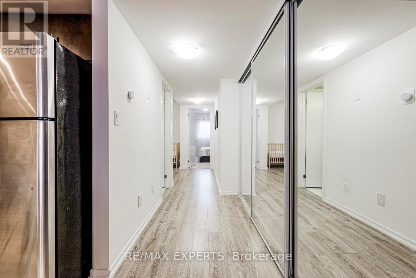 C03 - 26 Bruce Street, Vaughan, Ontario  L4L 0H4 - Photo 22 - N12998390