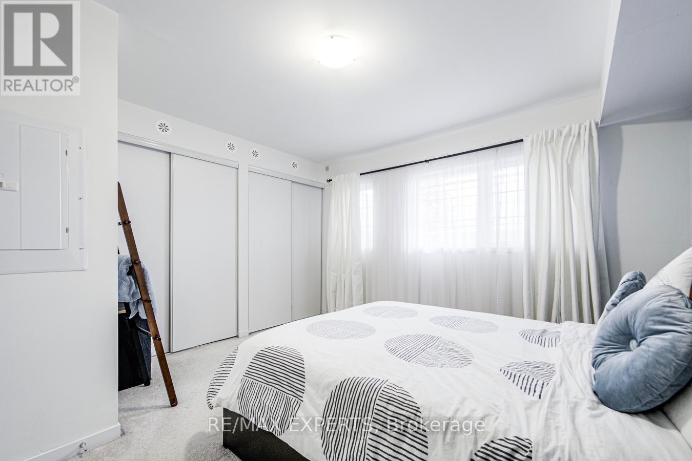 C03 - 26 Bruce Street, Vaughan, Ontario  L4L 0H4 - Photo 31 - N12998390