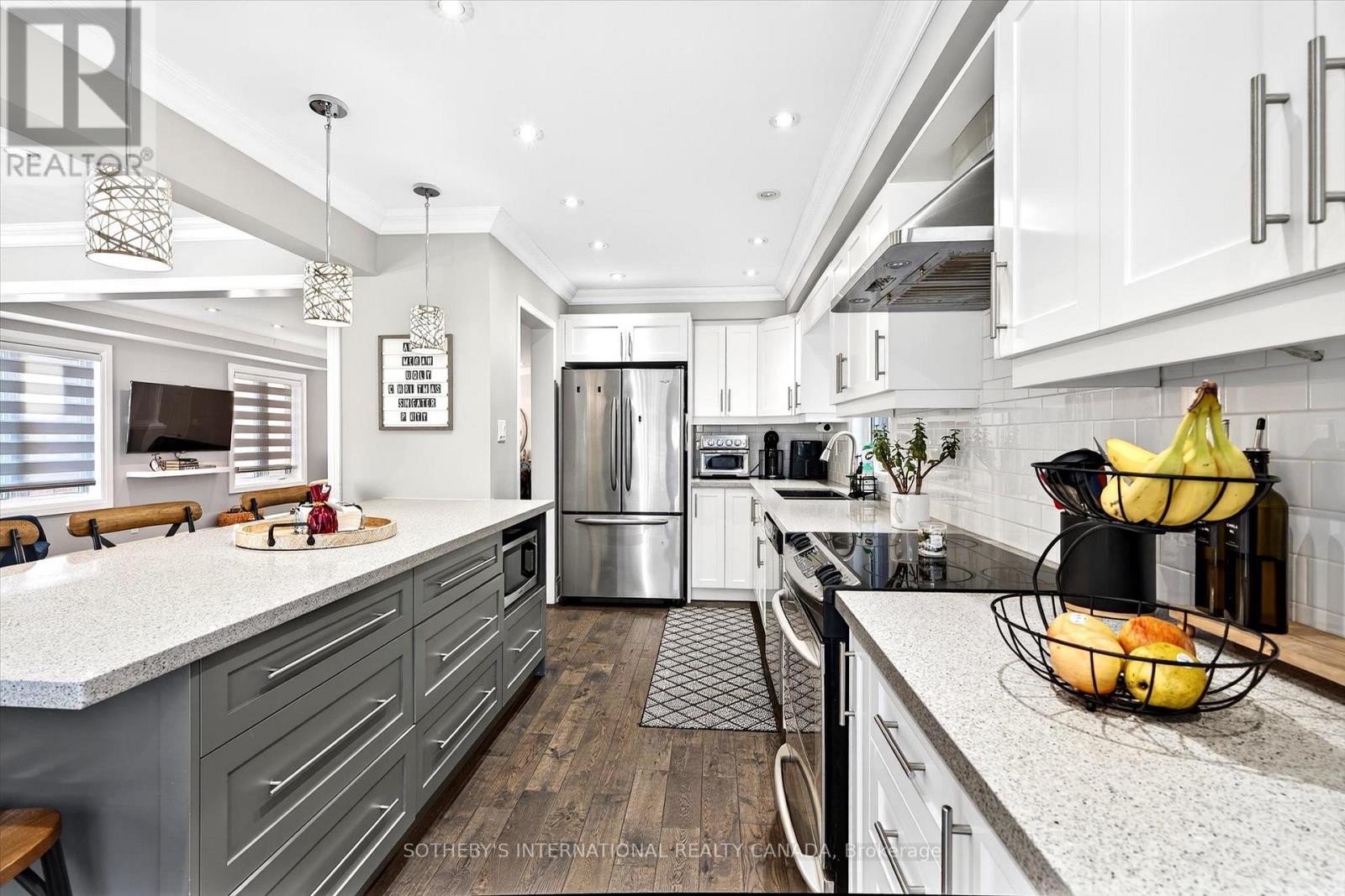 3841 Quiet Creek Drive, Mississauga, Ontario  L5M 8B1 - Photo 16 - W12751896