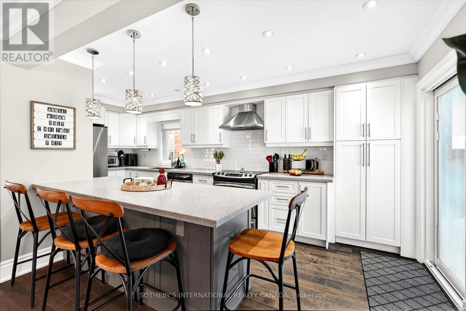 3841 Quiet Creek Drive, Mississauga, Ontario  L5M 8B1 - Photo 14 - W12751896