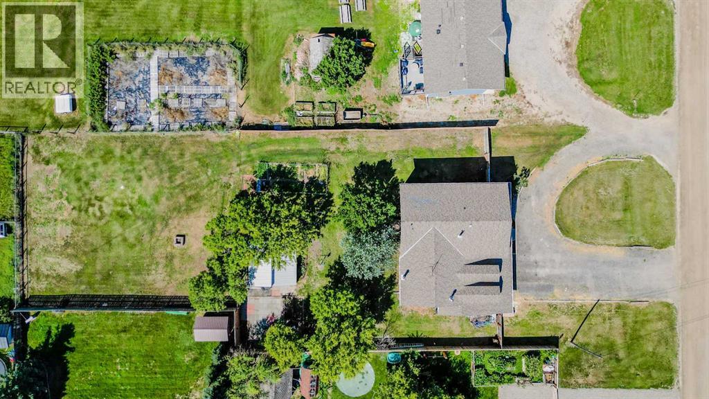 228 Centre Street, Magrath, Alberta  T0K 1J0 - Photo 4 - A2248660