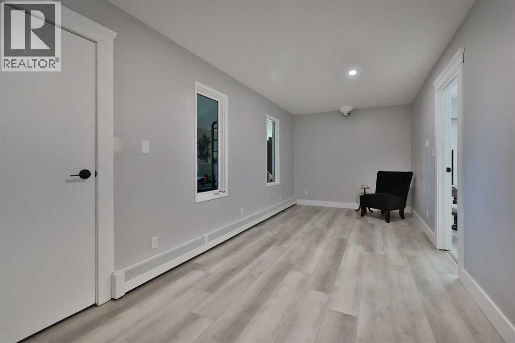 228 Centre Street, Magrath, Alberta  T0K 1J0 - Photo 42 - A2248660