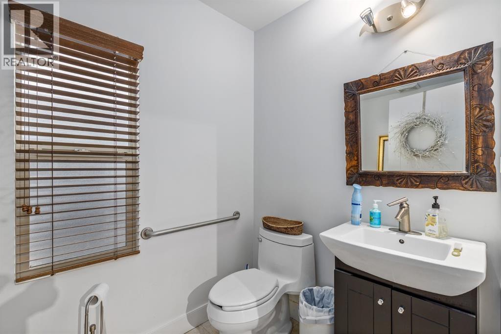 2032 34 Avenue SW, Calgary, Alberta  T2T 2C3 - Photo 17 - A2290615