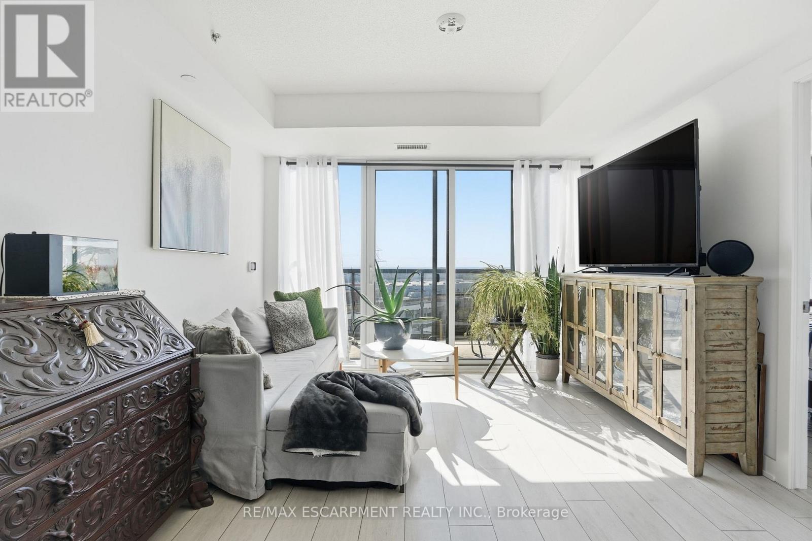 A814 - 3210 Dakota Common, Burlington, Ontario  L7M 2A8 - Photo 11 - W12998326