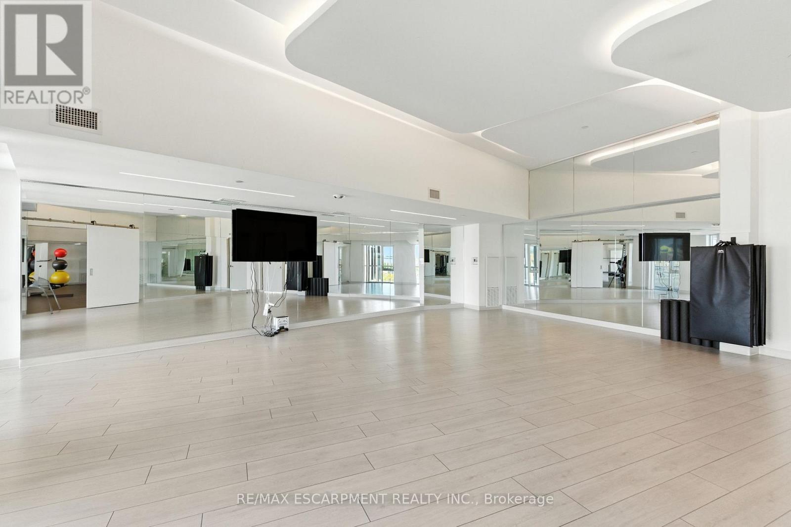 A814 - 3210 Dakota Common, Burlington, Ontario  L7M 2A8 - Photo 29 - W12998326