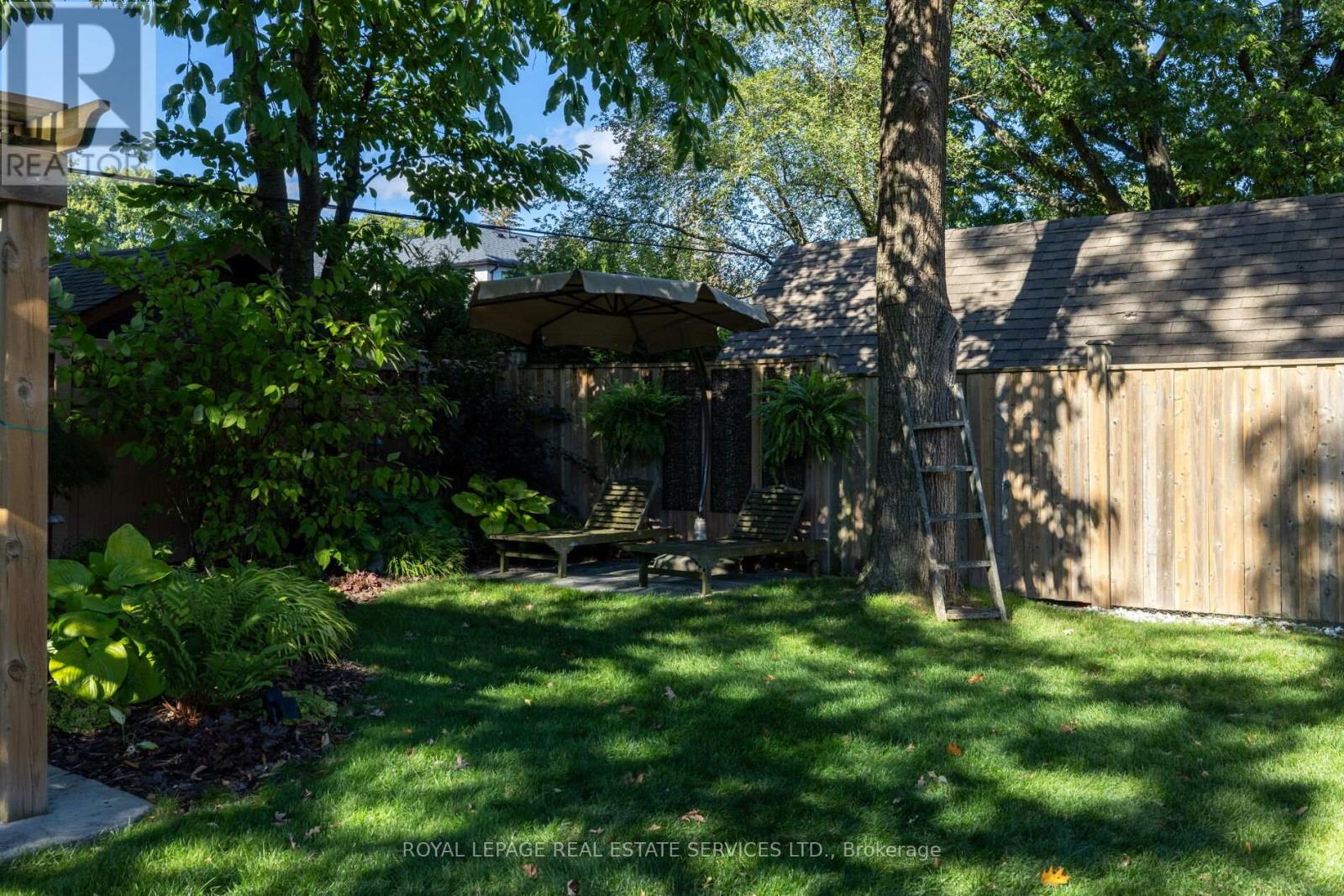 23 Glenmanor Drive, Oakville, Ontario  L6K 2B3 - Photo 35 - W12998386