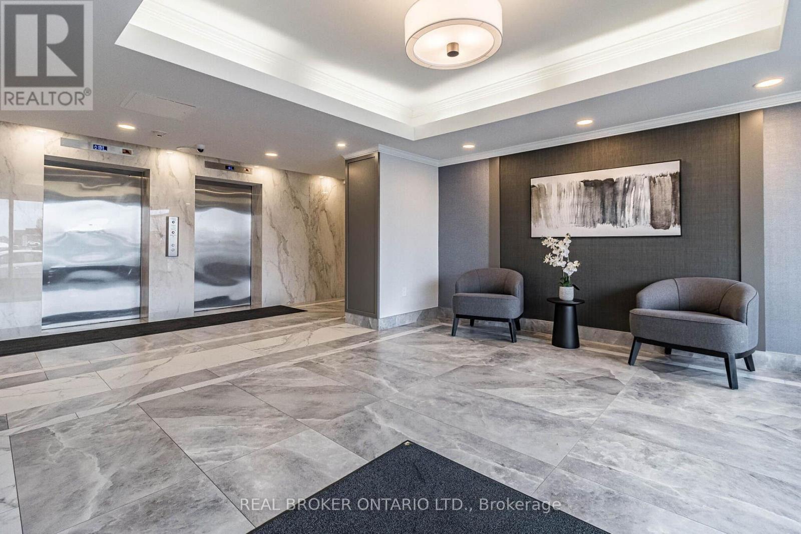 412 - 2900 Battleford Road, Mississauga, Ontario  L5N 2V9 - Photo 2 - W12998418