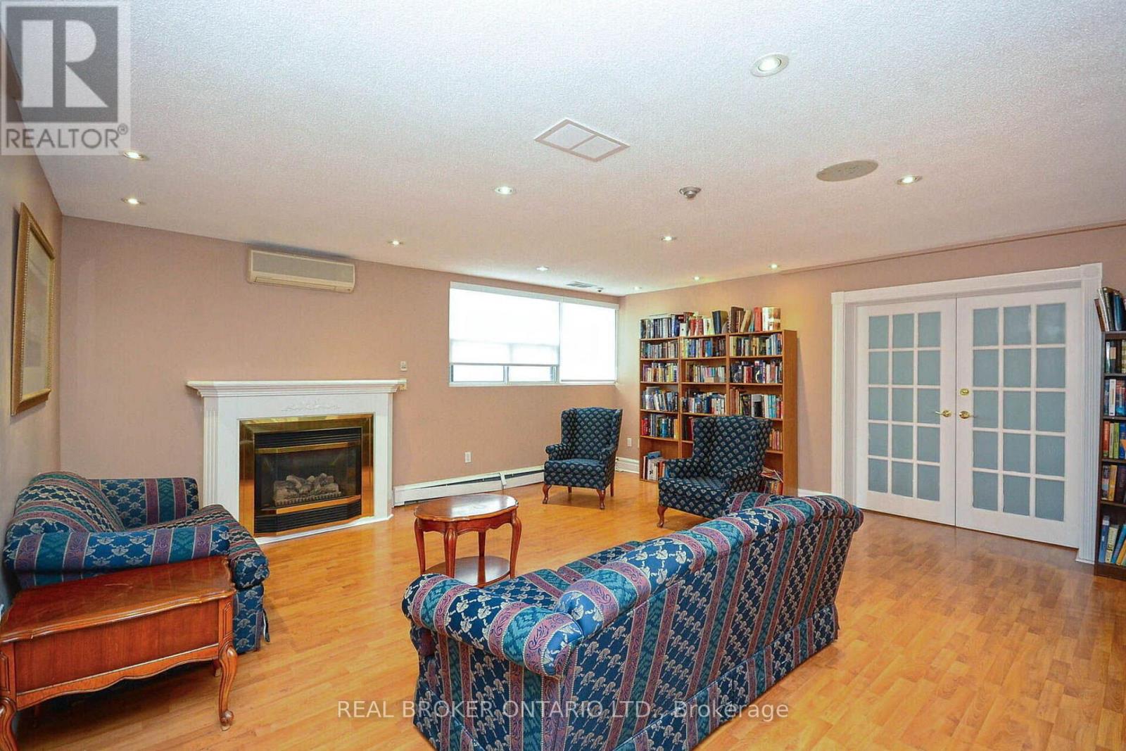 412 - 2900 Battleford Road, Mississauga, Ontario  L5N 2V9 - Photo 22 - W12998418