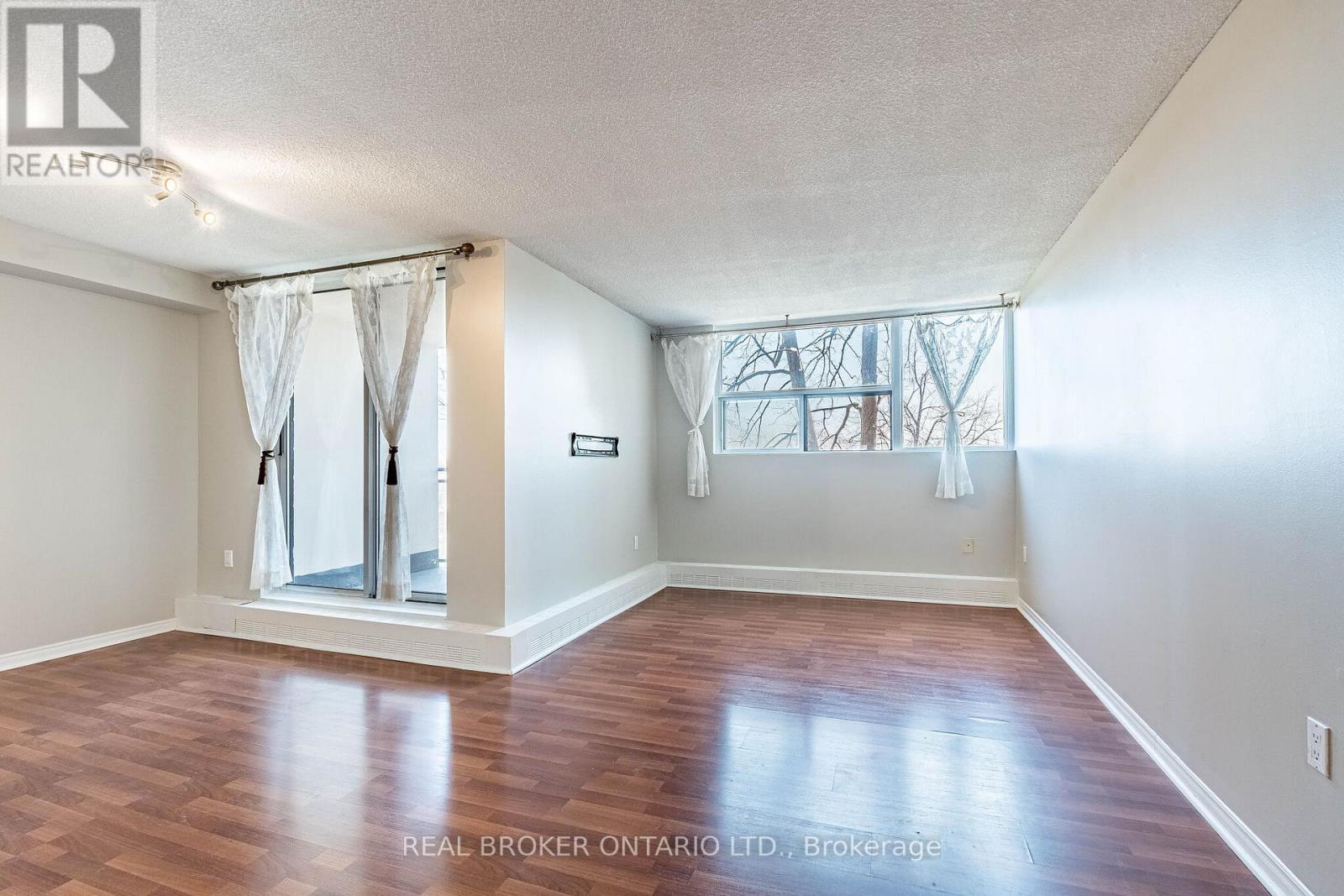 412 - 2900 Battleford Road, Mississauga, Ontario  L5N 2V9 - Photo 7 - W12998418