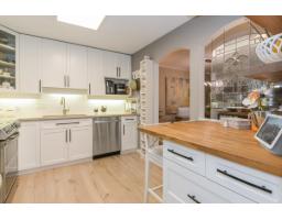 <div class="price">$515,000</div> 103 17727 58 Avenue, Surrey<br><div style="margin-bottom:8px;"><small>Homelife Benchmark Realty Corp.</small></div><div class='bed_bath'>2 Bed | 2 Bath</div>