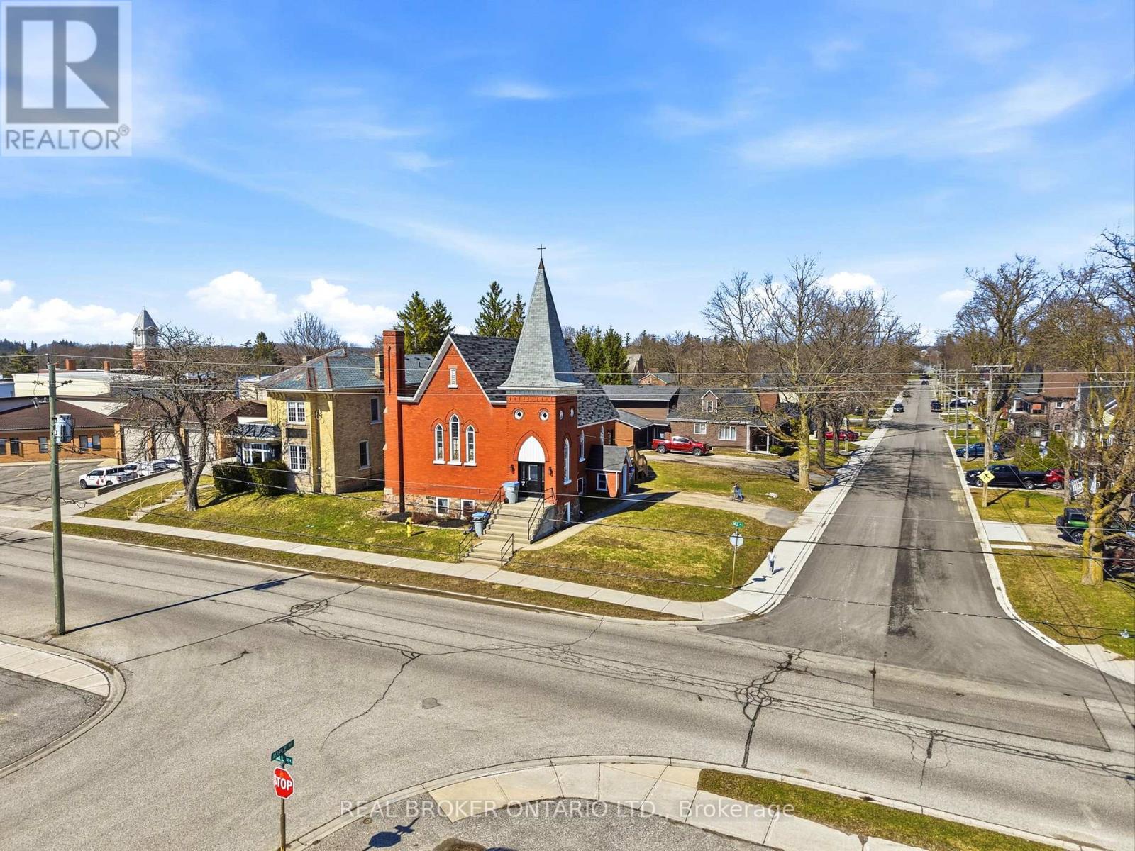 20 Mill Street E, Perth East, Ontario  N0K 1M0 - Photo 29 - X12998232