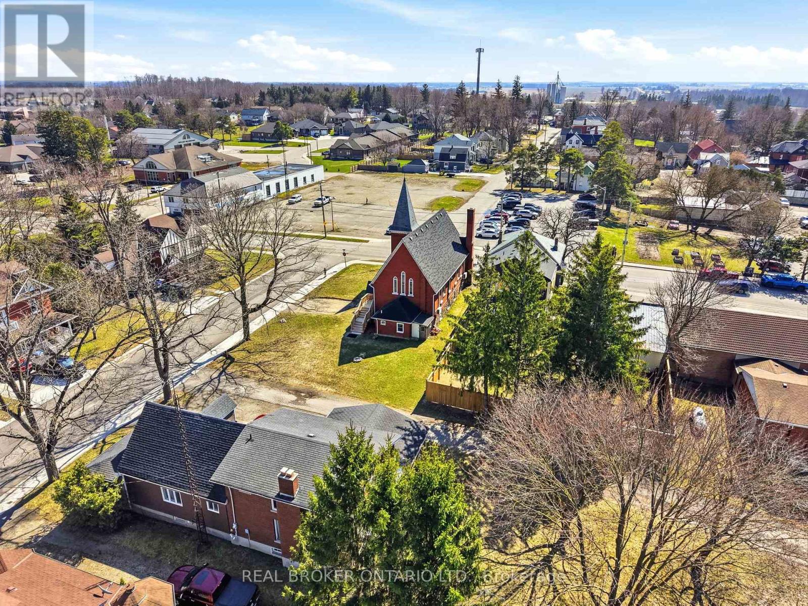 20 Mill Street E, Perth East, Ontario  N0K 1M0 - Photo 31 - X12998232