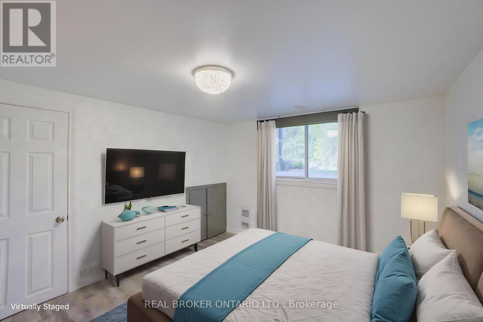 387 Countess Street S, West Grey, Ontario  N0G 1R0 - Photo 19 - X12998256