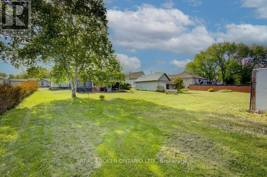 387 Countess Street S, West Grey, Ontario  N0G 1R0 - Photo 24 - X12998256