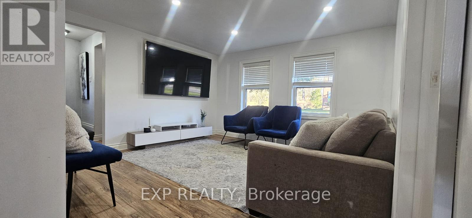 1567 Old Brock Street, Norfolk, Ontario  N0E 1W0 - Photo 8 - X12998274