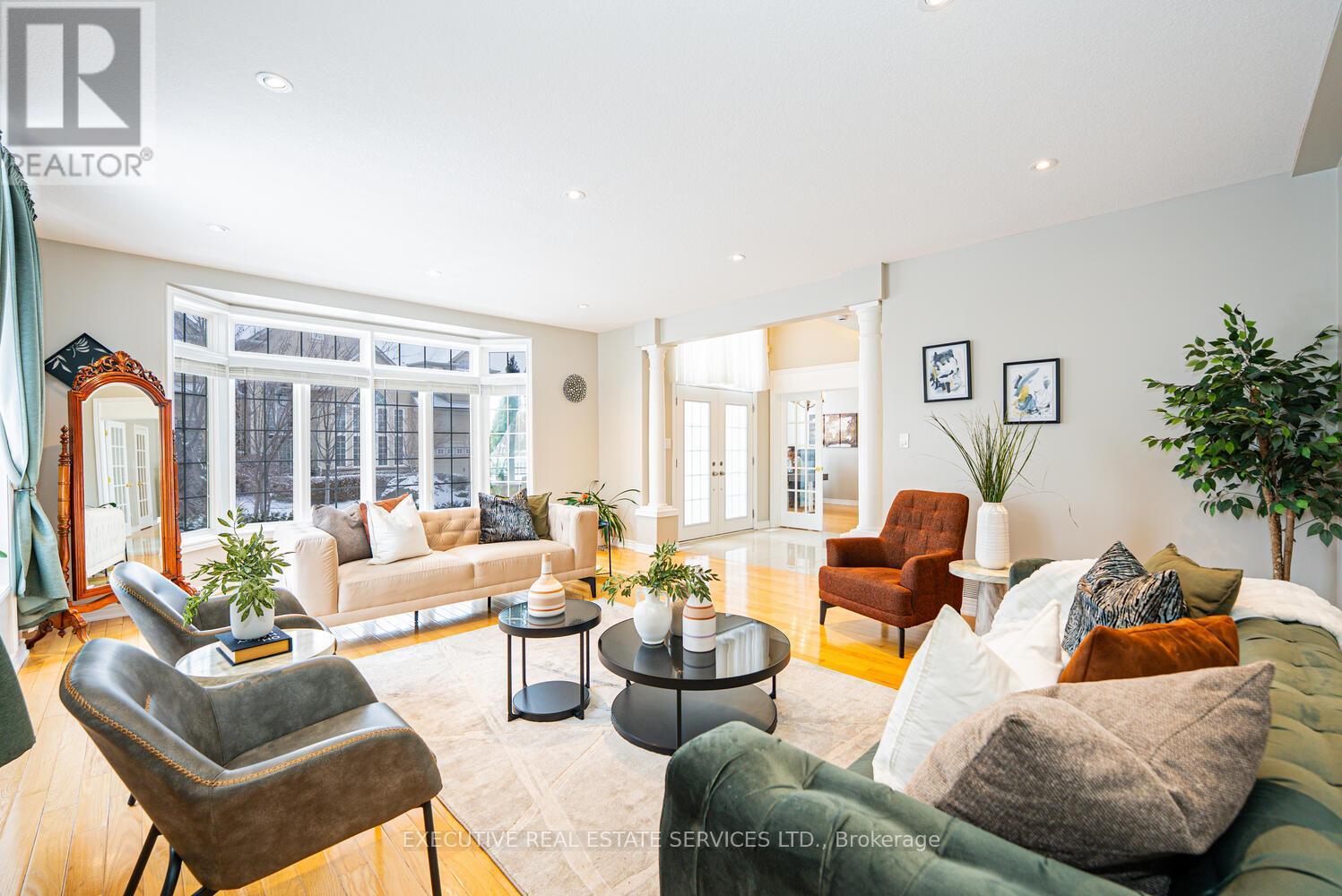 4 Berkshire Place, Hamilton, Ontario  L9K 0A9 - Photo 11 - X12998308