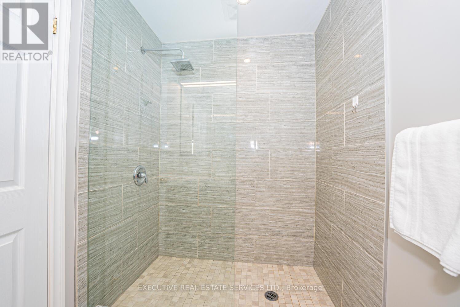 4 Berkshire Place, Hamilton, Ontario  L9K 0A9 - Photo 33 - X12998308