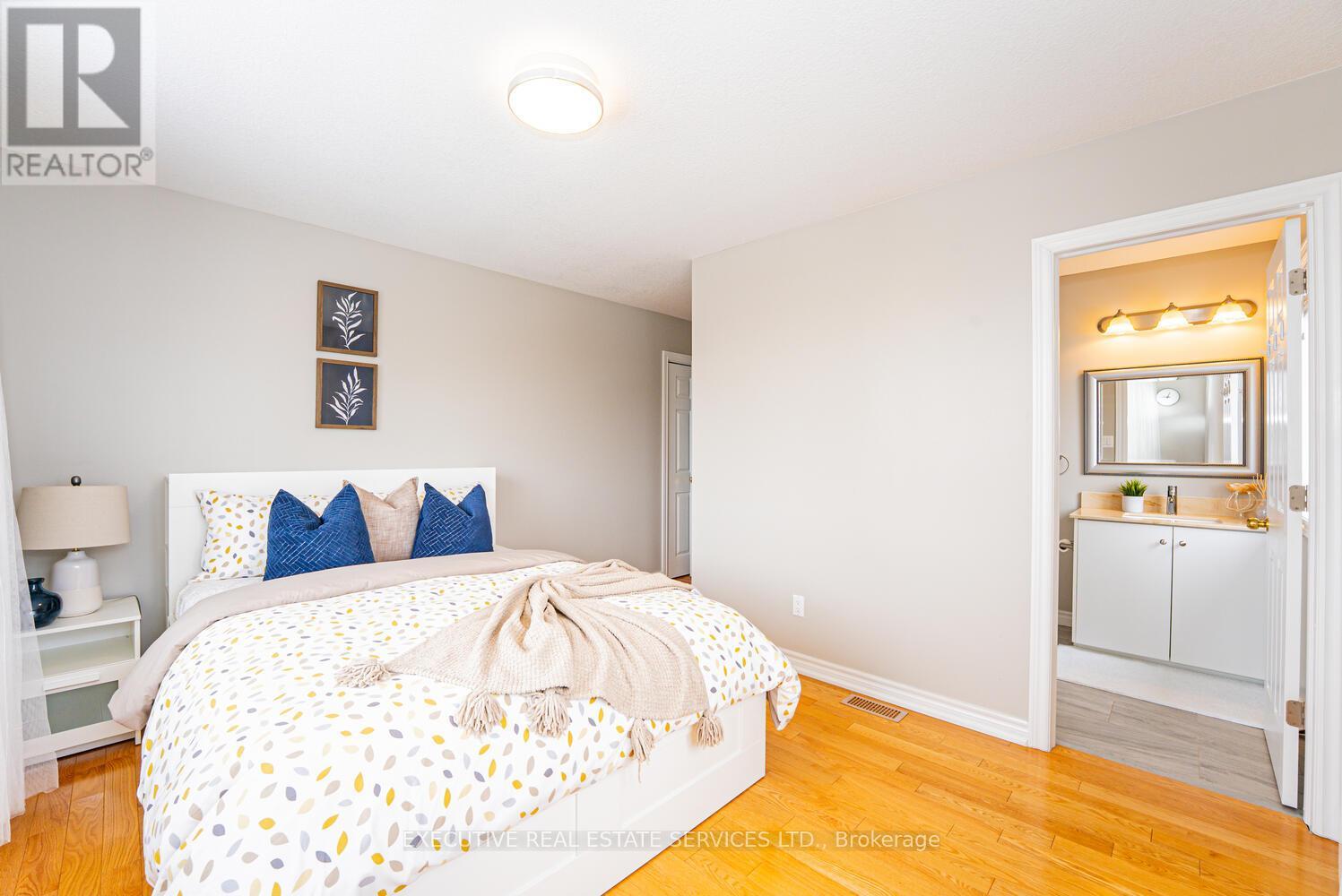 4 Berkshire Place, Hamilton, Ontario  L9K 0A9 - Photo 35 - X12998308