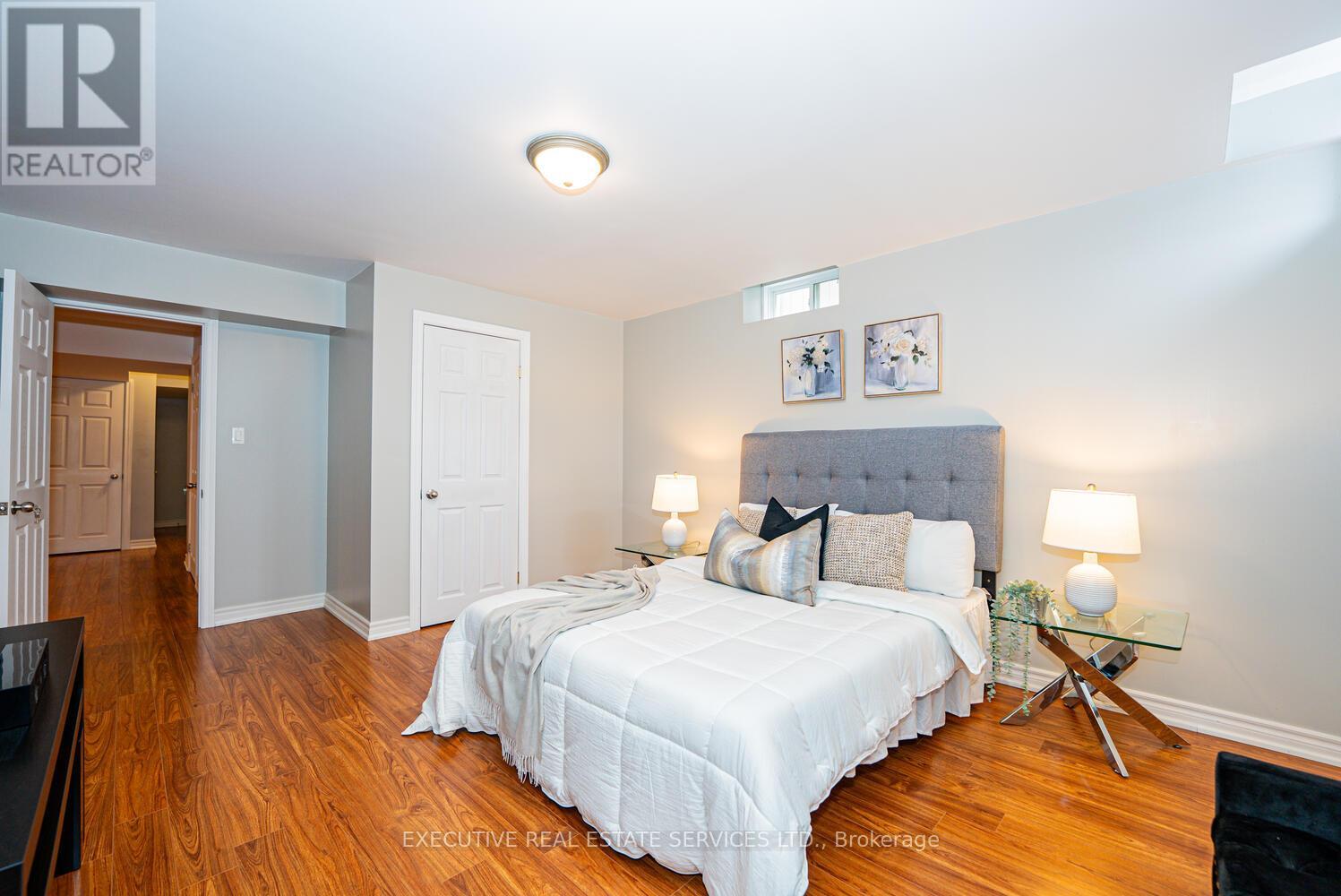 4 Berkshire Place, Hamilton, Ontario  L9K 0A9 - Photo 43 - X12998308