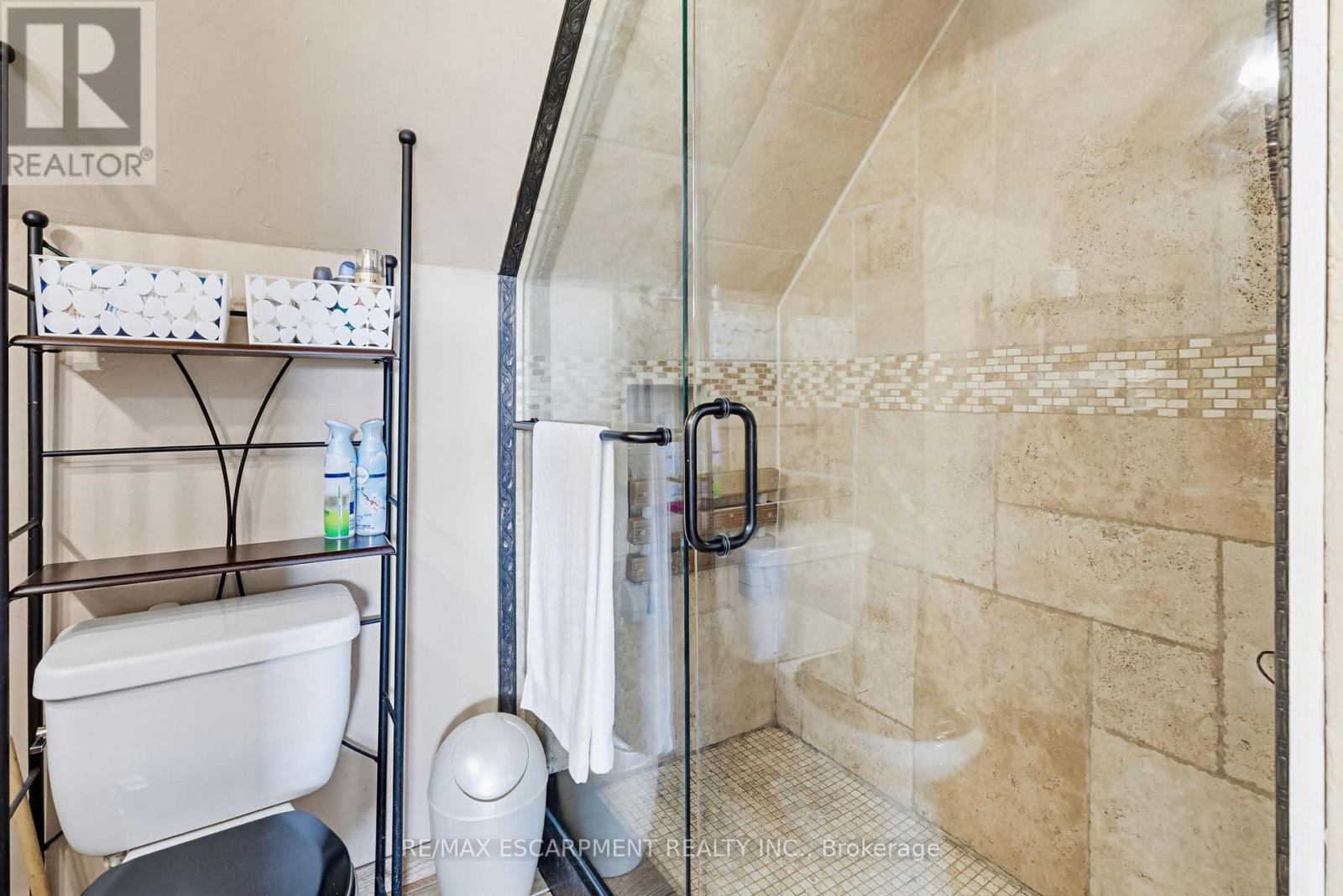 6816 Regional Road 65, West Lincoln, Ontario  L0R 2A0 - Photo 14 - X12998366