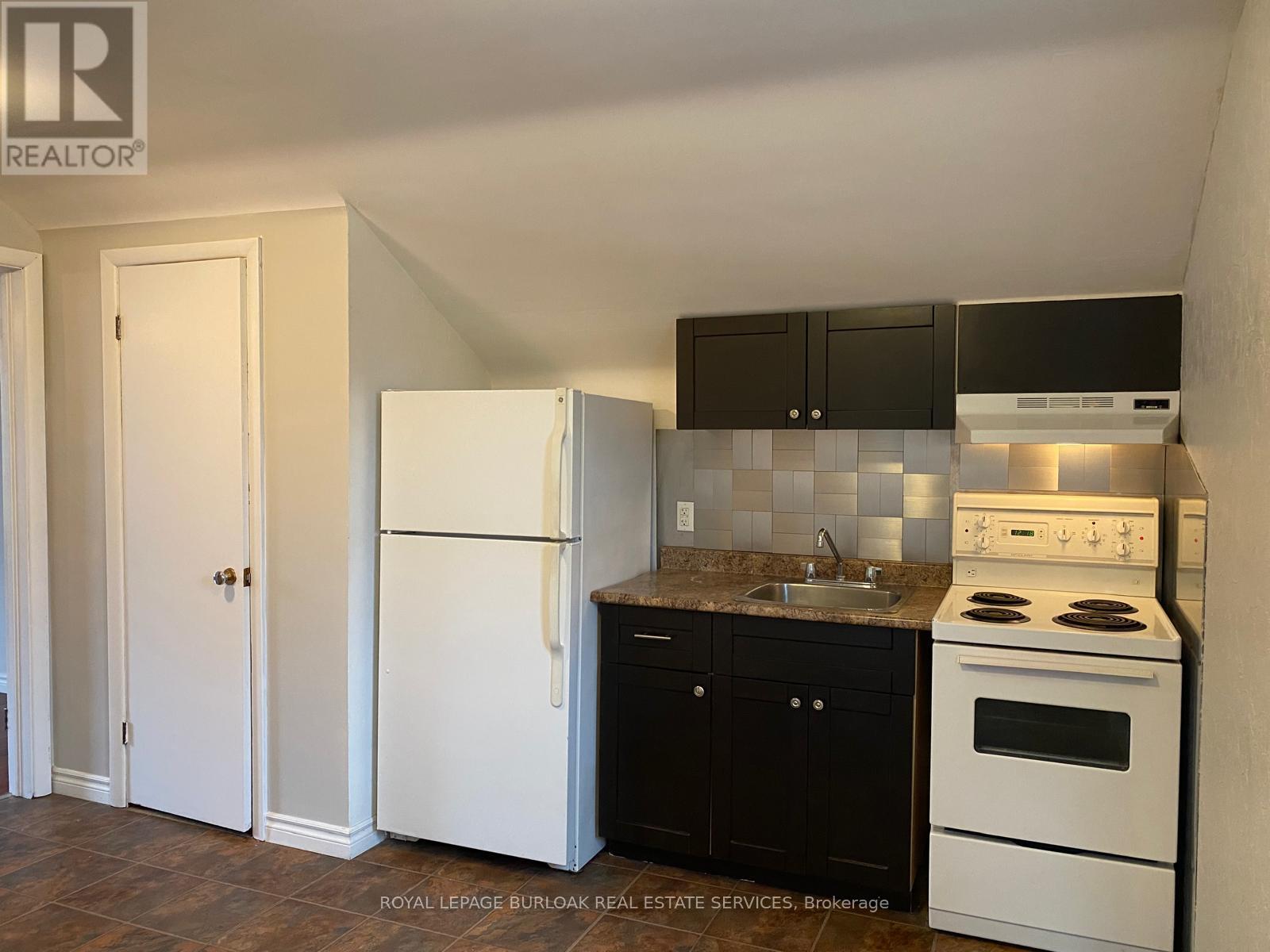 367 Norfolk Street N, Norfolk, Ontario  N3Y 3P4 - Photo 18 - X12998372