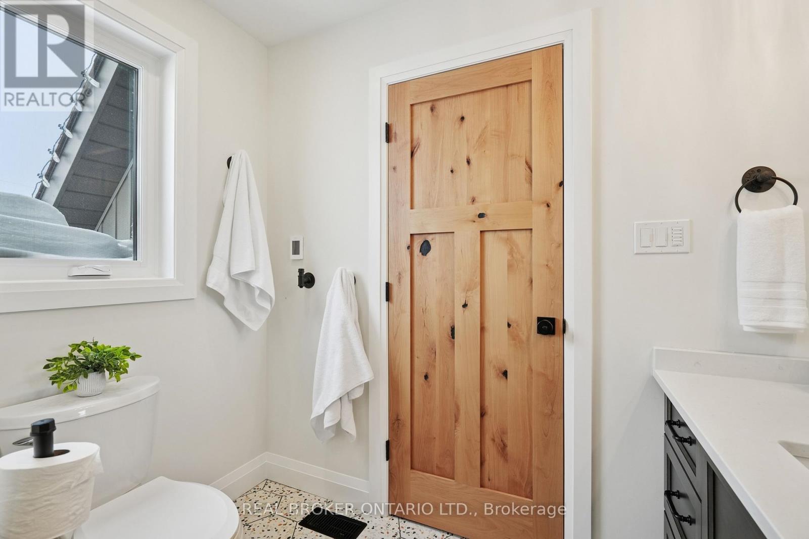 8687 Wellington Rd 22, Guelph/eramosa, Ontario  N0B 2K0 - Photo 34 - X12998394