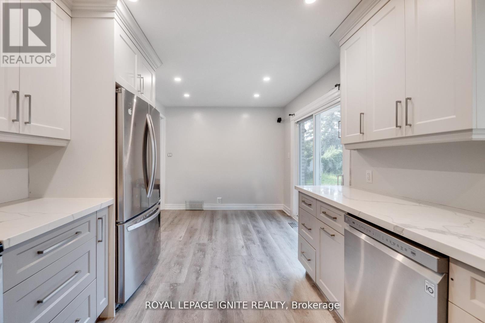 1761 Daleview Crescent, Cambridge, Ontario  N3H 4R4 - Photo 16 - X12998416