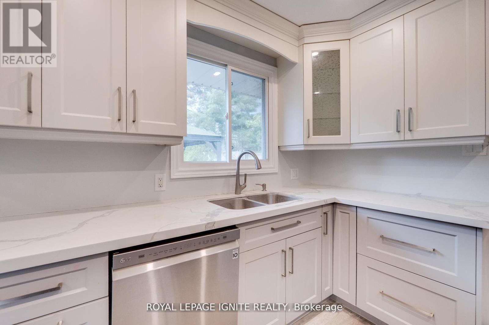 1761 Daleview Crescent, Cambridge, Ontario  N3H 4R4 - Photo 17 - X12998416