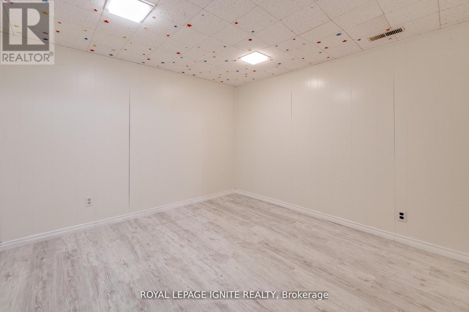 1761 Daleview Crescent, Cambridge, Ontario  N3H 4R4 - Photo 43 - X12998416