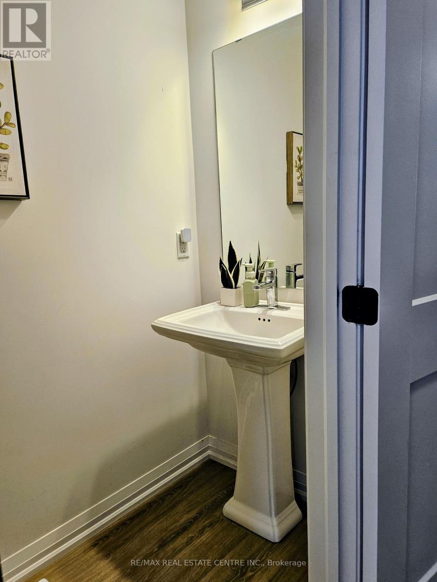 31 - 55 Tom Brown Drive, Brant, Ontario  N3L 0K3 - Photo 3 - X12998424