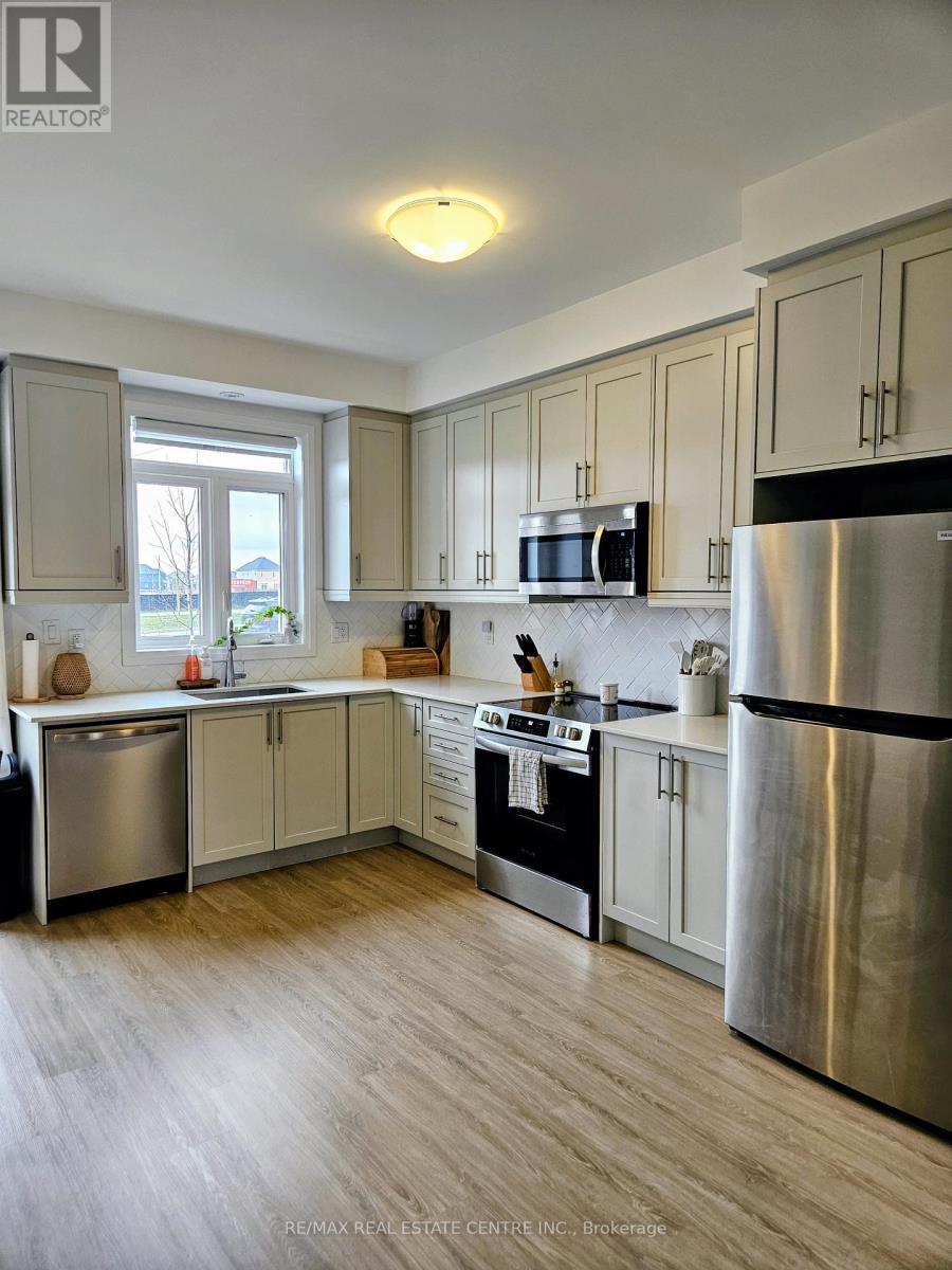 31 - 55 Tom Brown Drive, Brant, Ontario  N3L 0K3 - Photo 5 - X12998424