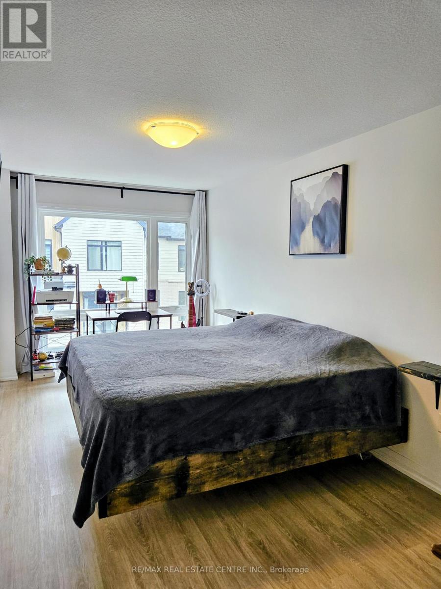 31 - 55 Tom Brown Drive, Brant, Ontario  N3L 0K3 - Photo 9 - X12998424