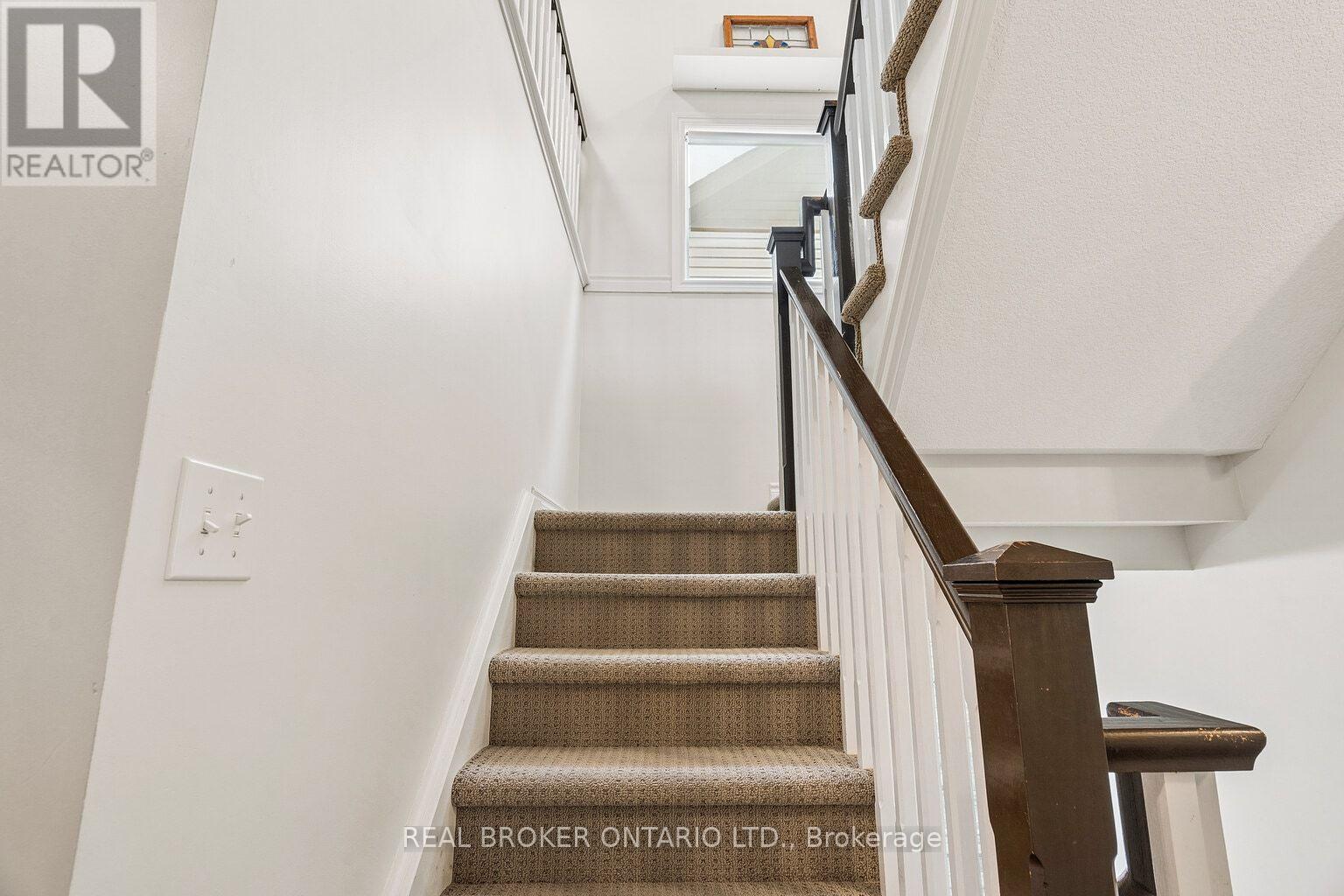 124 Ridge Top Crescent, Guelph/eramosa, Ontario  N0B 2K0 - Photo 33 - X12998430