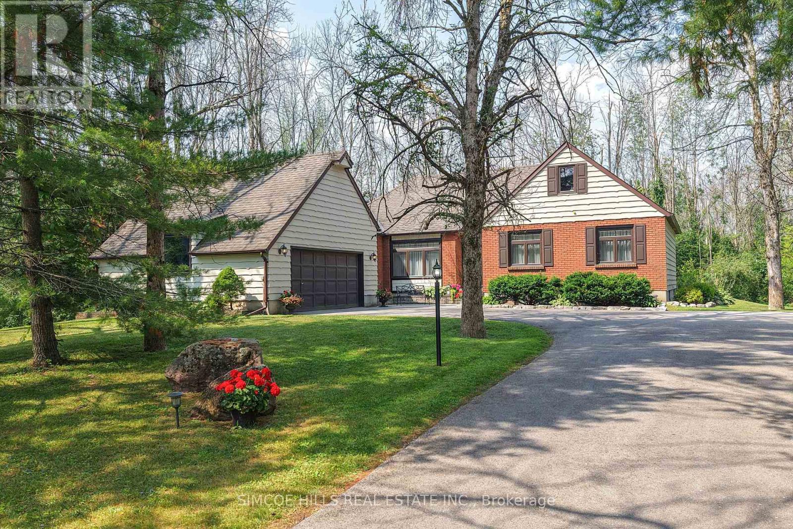 131 COURTLAND STREET, Ramara, Ontario