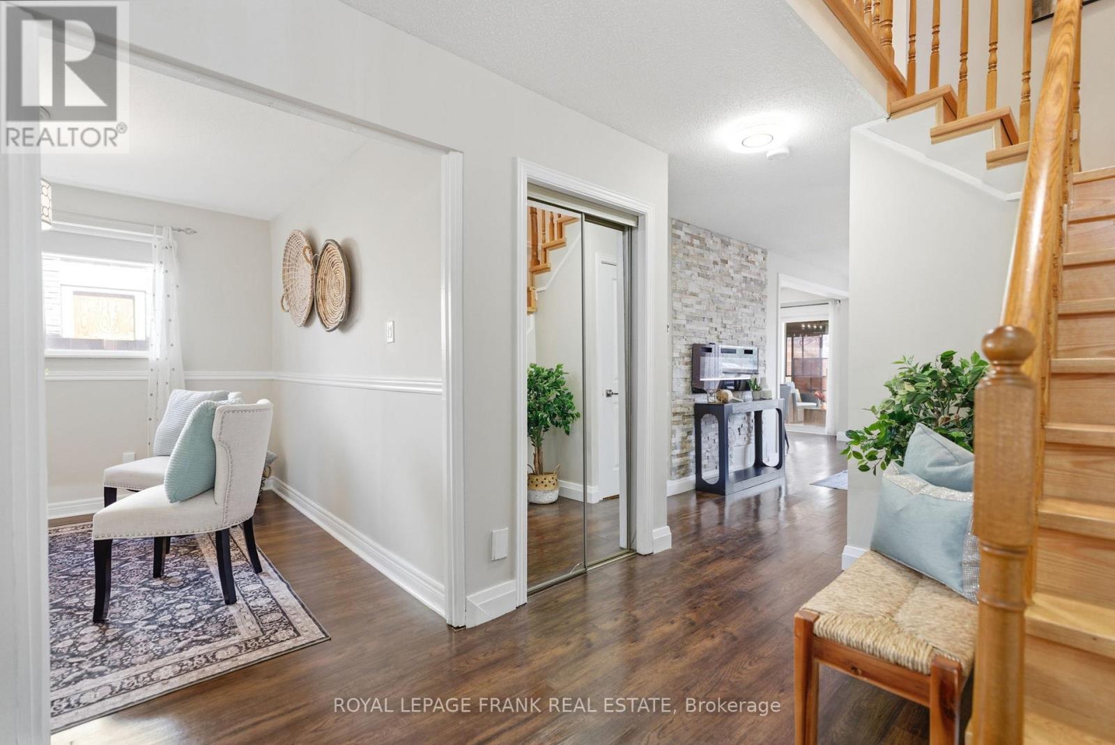 1287 Astra Avenue, Oshawa, Ontario  L1K 1H3 - Photo 3 - E12975266