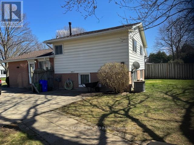 66 Garland Crescent, London East, Ontario  N5V 1N5 - Photo 28 - X12996060