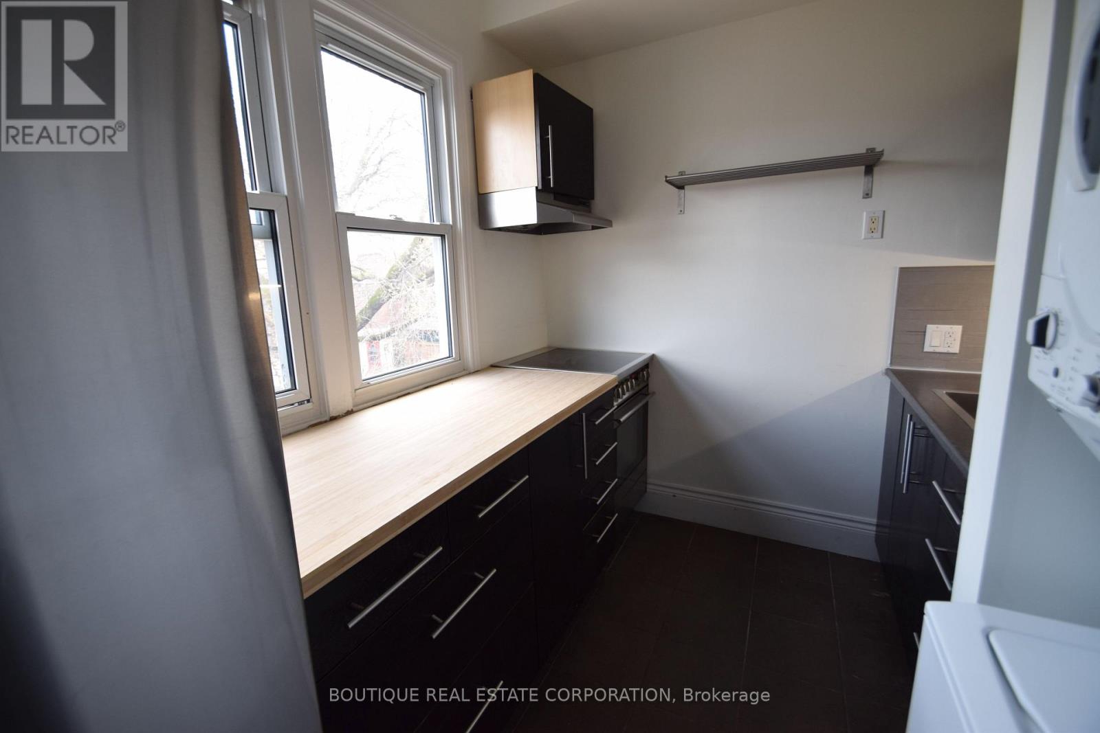 Apartment 2 - 257 Concord Avenue, Toronto, Ontario  M6H 2P4 - Photo 5 - C12610192