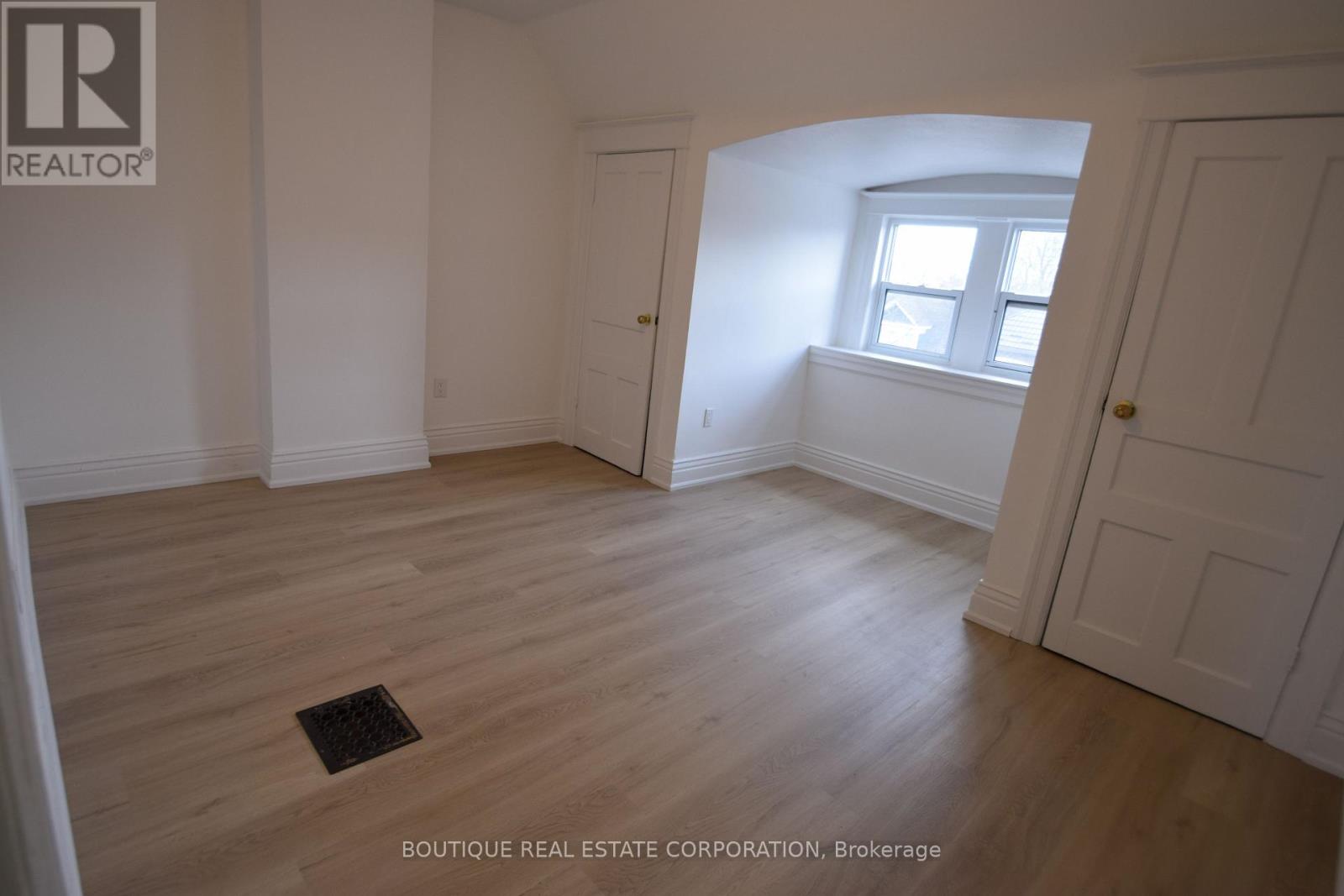 Apartment 2 - 257 Concord Avenue, Toronto, Ontario  M6H 2P4 - Photo 8 - C12610192