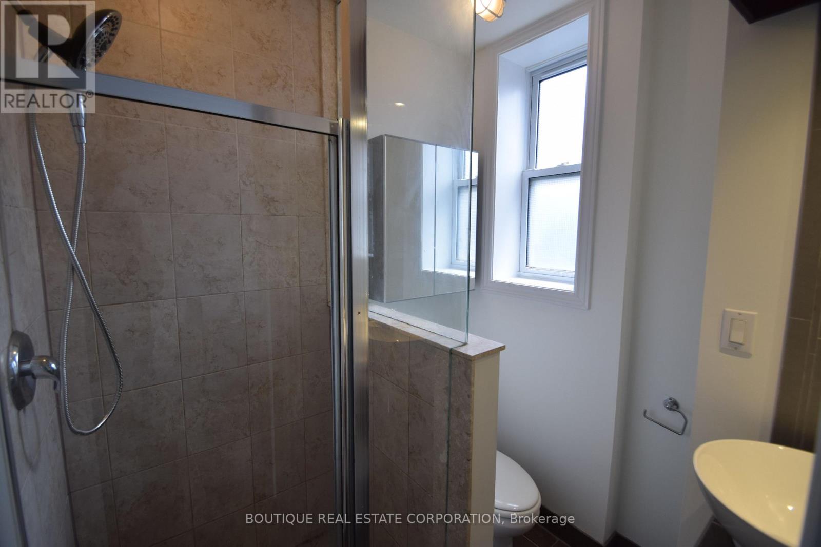 Apartment 2 - 257 Concord Avenue, Toronto, Ontario  M6H 2P4 - Photo 19 - C12610192