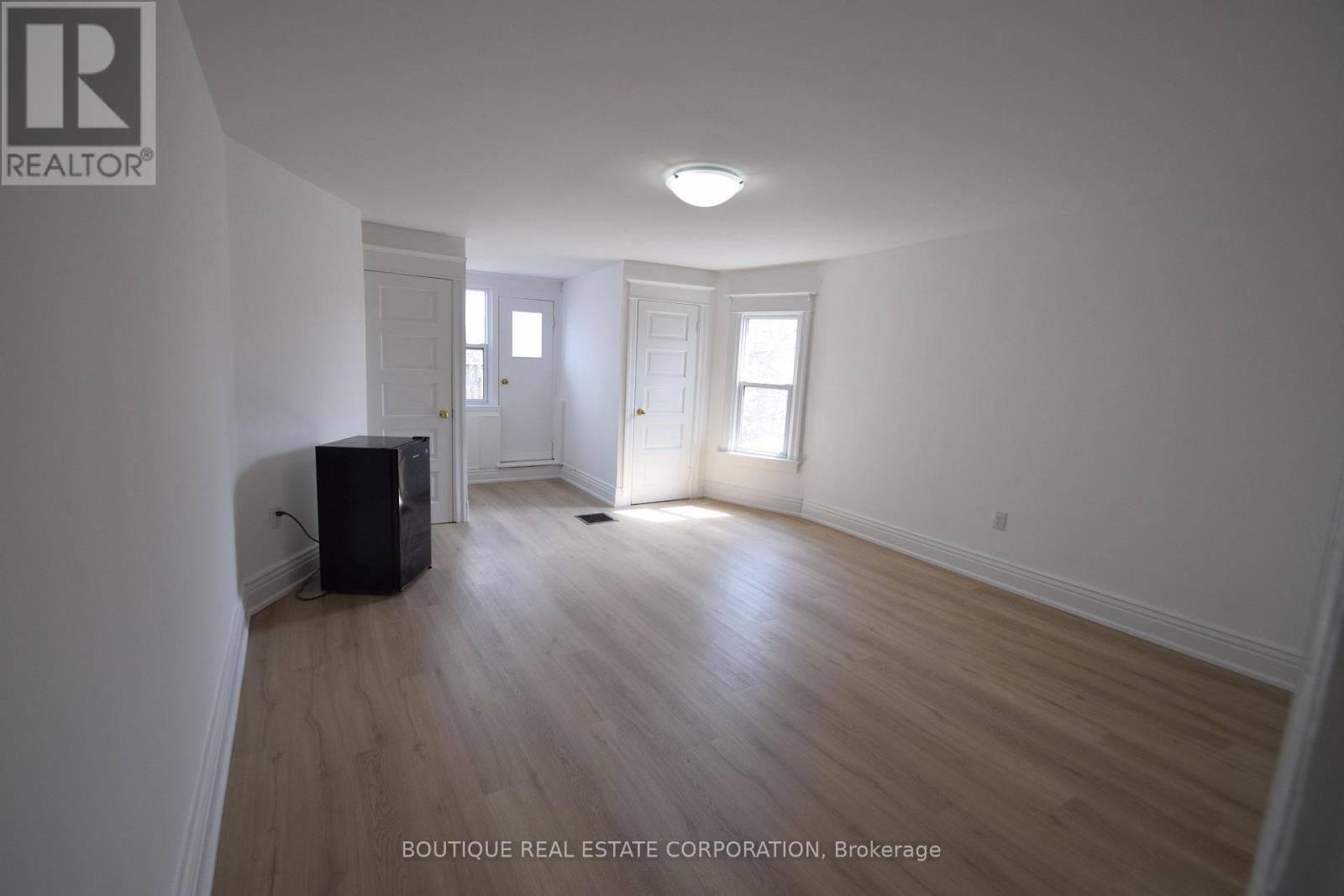 Apartment 2 - 257 Concord Avenue, Toronto, Ontario  M6H 2P4 - Photo 6 - C12610192