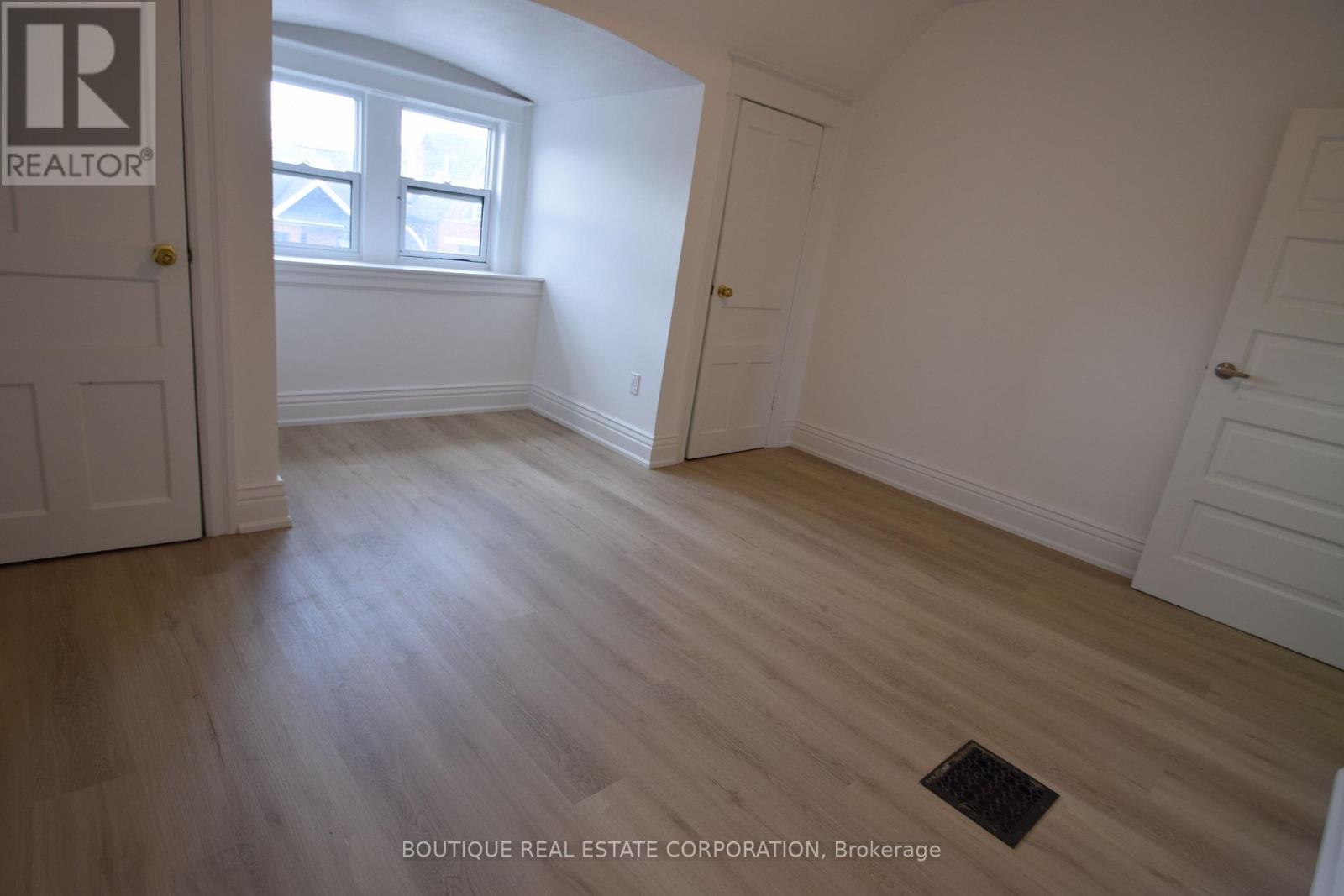 Apartment 2 - 257 Concord Avenue, Toronto, Ontario  M6H 2P4 - Photo 9 - C12610192