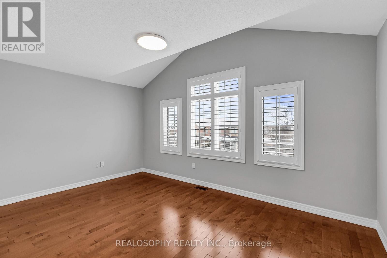 284 Bilbrough Street, Aurora, Ontario  L4G 7X5 - Photo 19 - N12833662