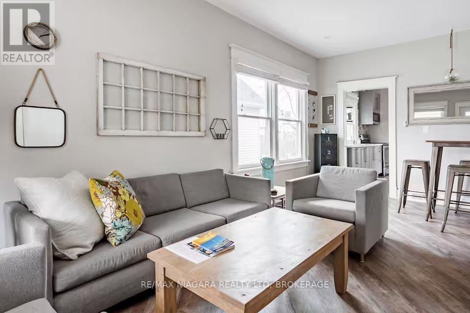 5700 Spring Street, Niagara Falls, Ontario  L2G 1P8 - Photo 1 - X12995638