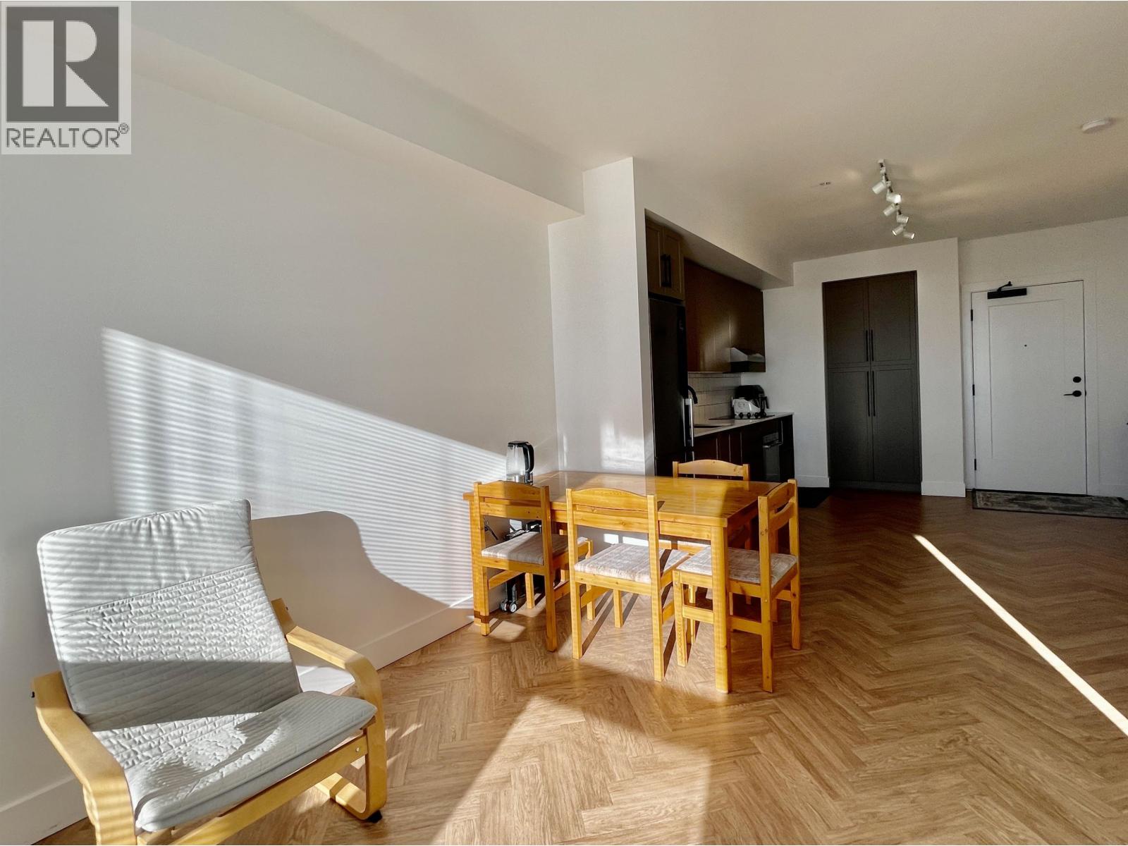 309 9228 Slopes Mews, Burnaby, British Columbia  V5A 0E9 - Photo 5 - R3111232