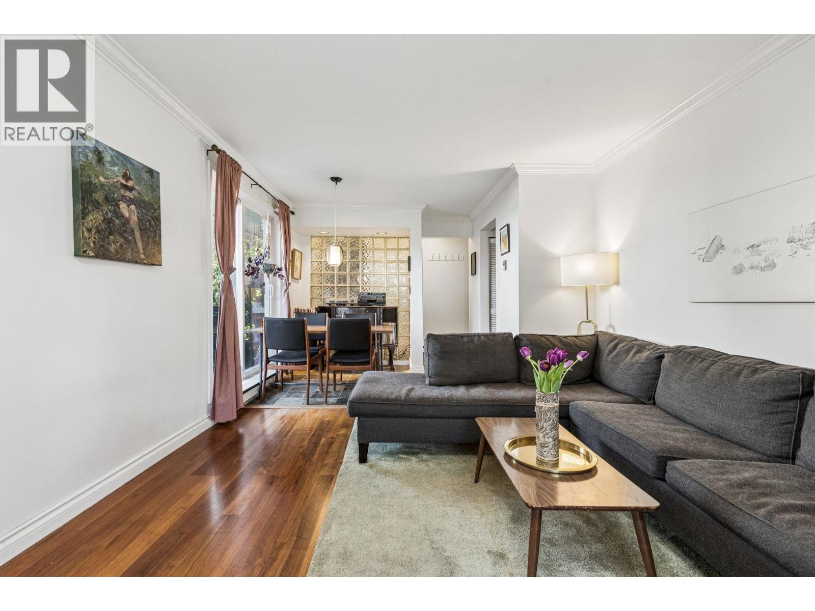 152a W 18th Street, North Vancouver, British Columbia  V7M 1W4 - Photo 11 - R3111234