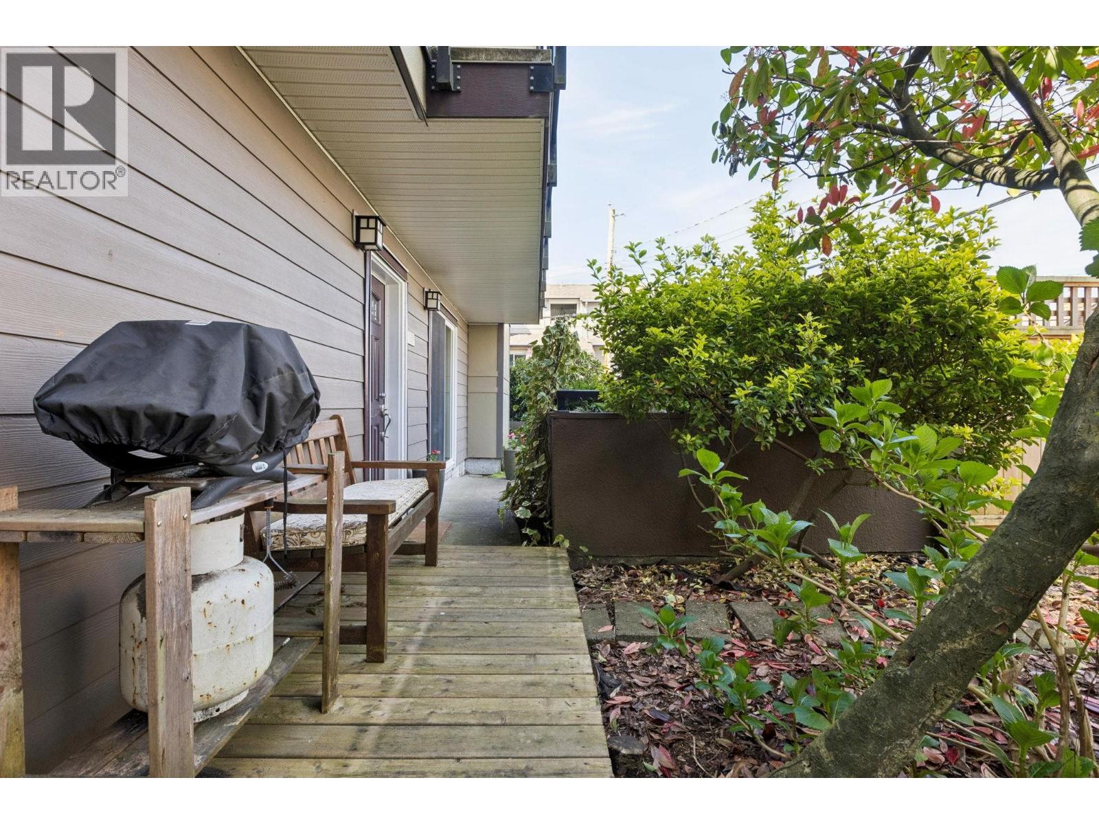 152a W 18th Street, North Vancouver, British Columbia  V7M 1W4 - Photo 30 - R3111234